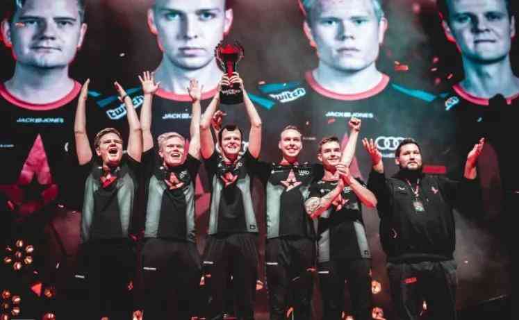 争中落后 争中落后